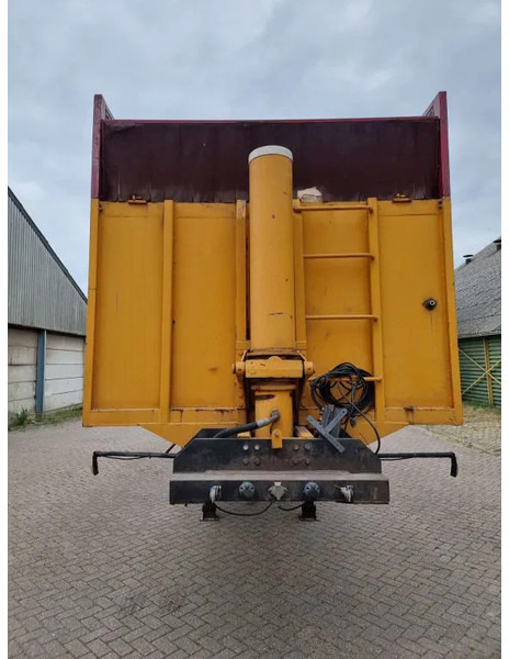 DAF Hydraulically driven axles - Hydraulisch aangedreven assen - 41,5 m3 - Kippiauto puoliperävaunu: kuva DAF Hydraulically driven axles - Hydraulisch aangedreven assen - 41,5 m3 - Kippiauto puoliperävaunu DAF Hydraulically driven axles - Hydraulisch aangedreven assen - 41,5 m3 - Kippiauto puoliperävaunu: kuva DAF Hydraulically driven axles - Hydraulisch aangedreven assen - 41,5 m3 - Kippiauto puoliperävaunu