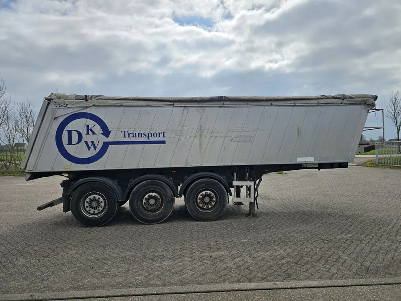 Kempf SMK 39/3 AK - SAF - DISC - Lift axle - Kippiauto puoliperävaunu: kuva Kempf SMK 39/3 AK - SAF - DISC - Lift axle - Kippiauto puoliperävaunu Kempf SMK 39/3 AK - SAF - DISC - Lift axle - Kippiauto puoliperävaunu: kuva Kempf SMK 39/3 AK - SAF - DISC - Lift axle - Kippiauto puoliperävaunu