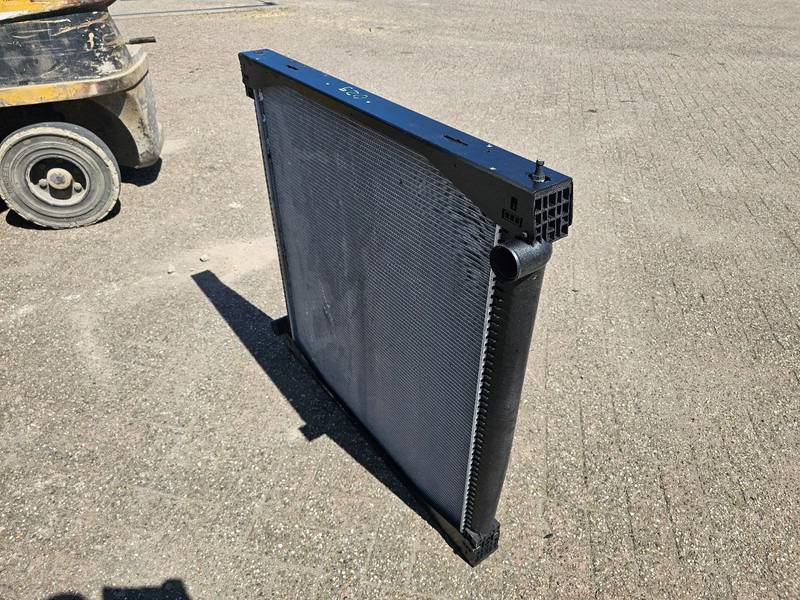 Nissens Scania 10570465 - Cooling Radiator- 64069A - Jäähdytin: kuva Nissens Scania 10570465 - Cooling Radiator- 64069A - Jäähdytin Nissens Scania 10570465 - Cooling Radiator- 64069A - Jäähdytin: kuva Nissens Scania 10570465 - Cooling Radiator- 64069A - Jäähdytin