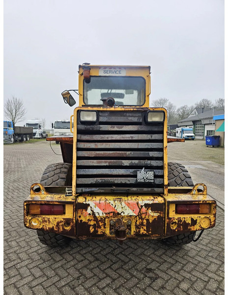 Volvo L50 - Pyöräkuormaaja: kuva Volvo L50 - Pyöräkuormaaja Volvo L50 - Pyöräkuormaaja: kuva Volvo L50 - Pyöräkuormaaja