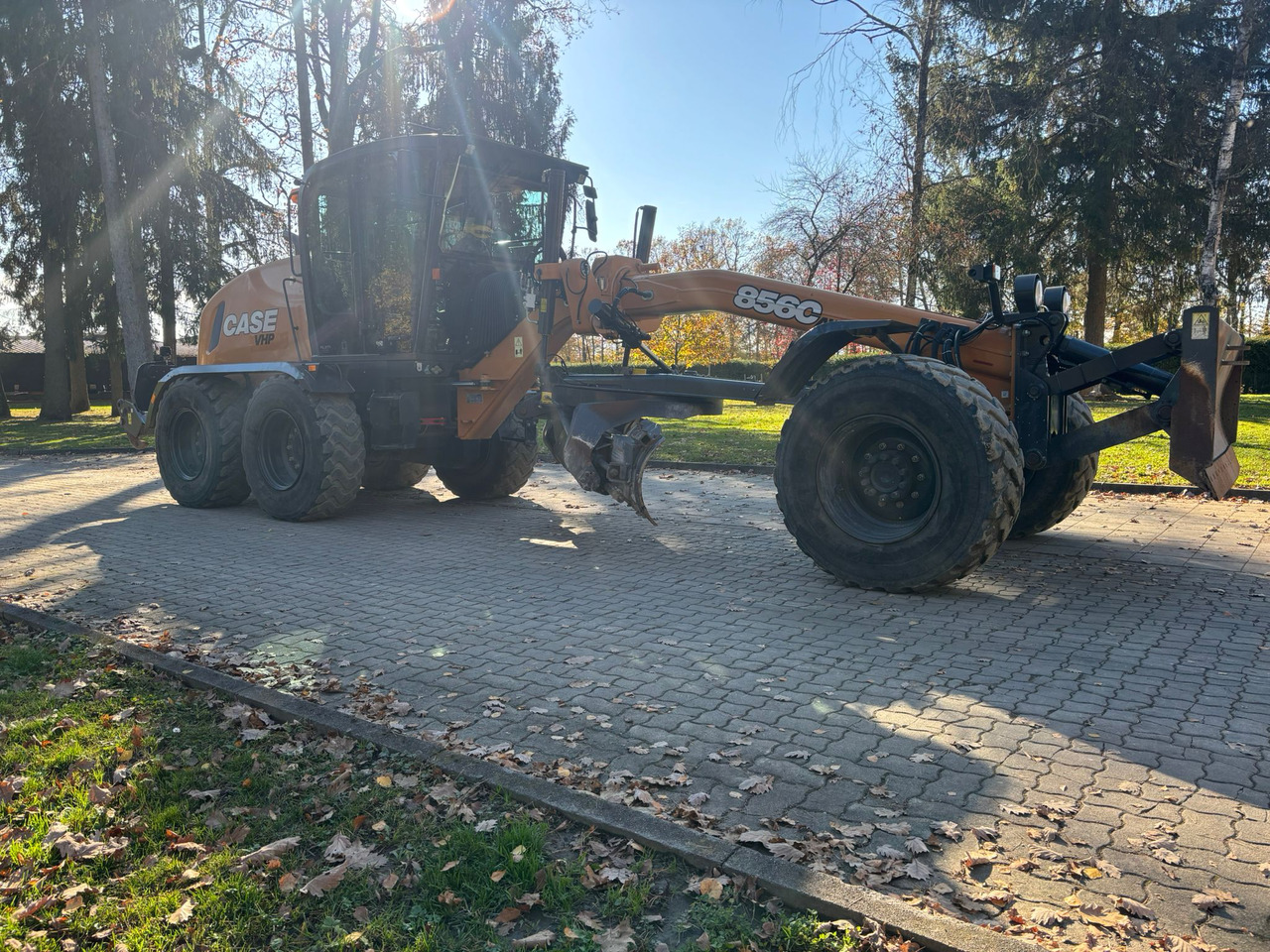 CASE 856C AWD - Tiehöylä: kuva CASE 856C AWD - Tiehöylä CASE 856C AWD - Tiehöylä: kuva CASE 856C AWD - Tiehöylä