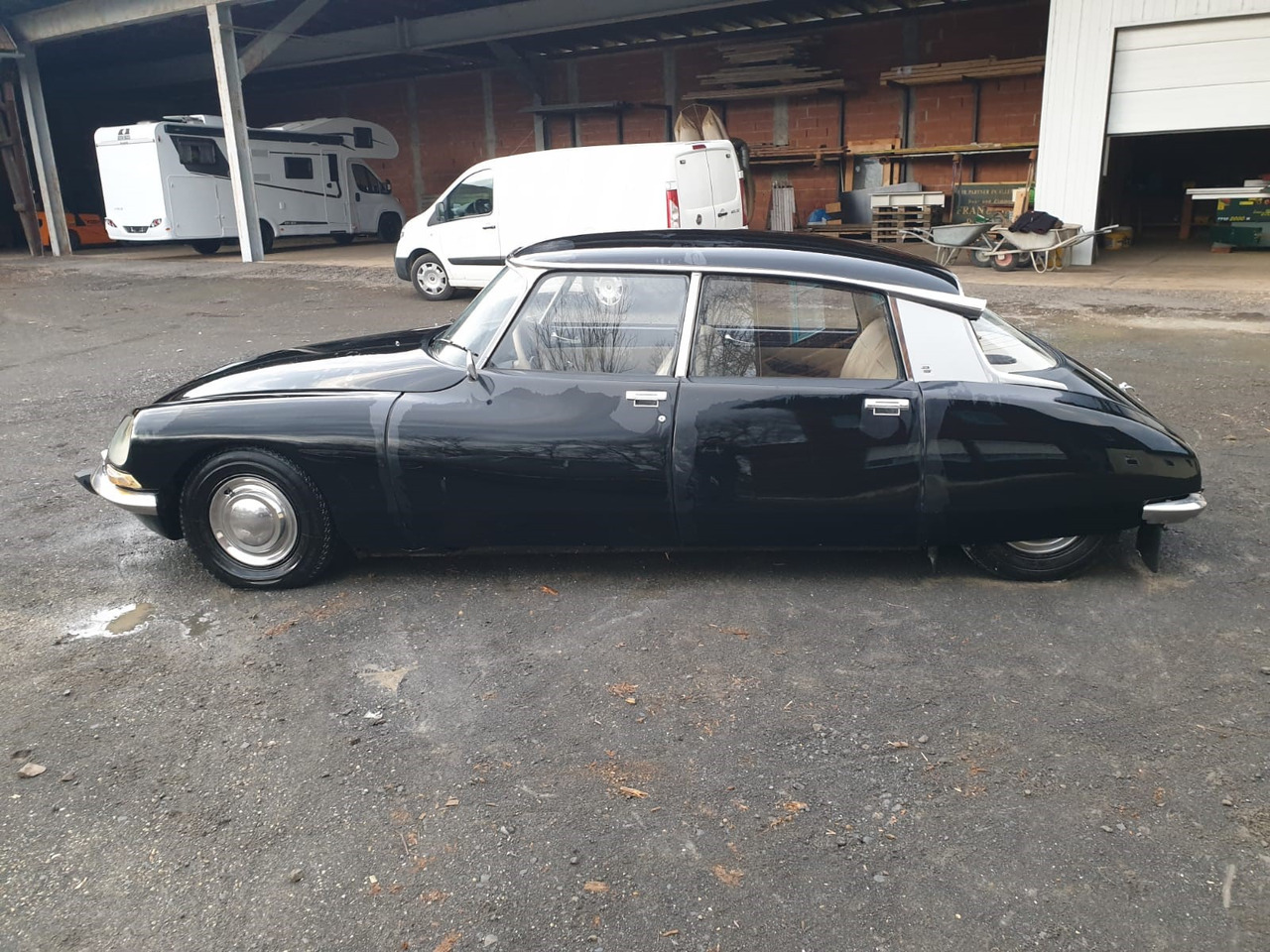 Citroen DS 21 Pallas - Henkilöauto: kuva Citroen DS 21 Pallas - Henkilöauto Citroen DS 21 Pallas - Henkilöauto: kuva Citroen DS 21 Pallas - Henkilöauto