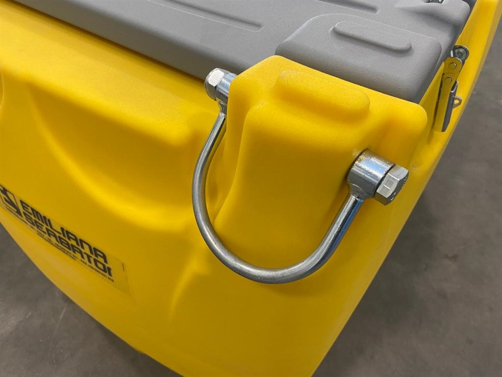 EMILIANA SERBATOI Carrytank CTK 600 - Varastosäiliö: kuva EMILIANA SERBATOI Carrytank CTK 600 - Varastosäiliö EMILIANA SERBATOI Carrytank CTK 600 - Varastosäiliö: kuva EMILIANA SERBATOI Carrytank CTK 600 - Varastosäiliö