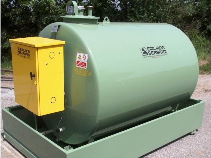 Emiliana Serbatoi TF3 Dieseltank - Varastosäiliö: kuva Emiliana Serbatoi TF3 Dieseltank - Varastosäiliö Emiliana Serbatoi TF3 Dieseltank - Varastosäiliö: kuva Emiliana Serbatoi TF3 Dieseltank - Varastosäiliö
