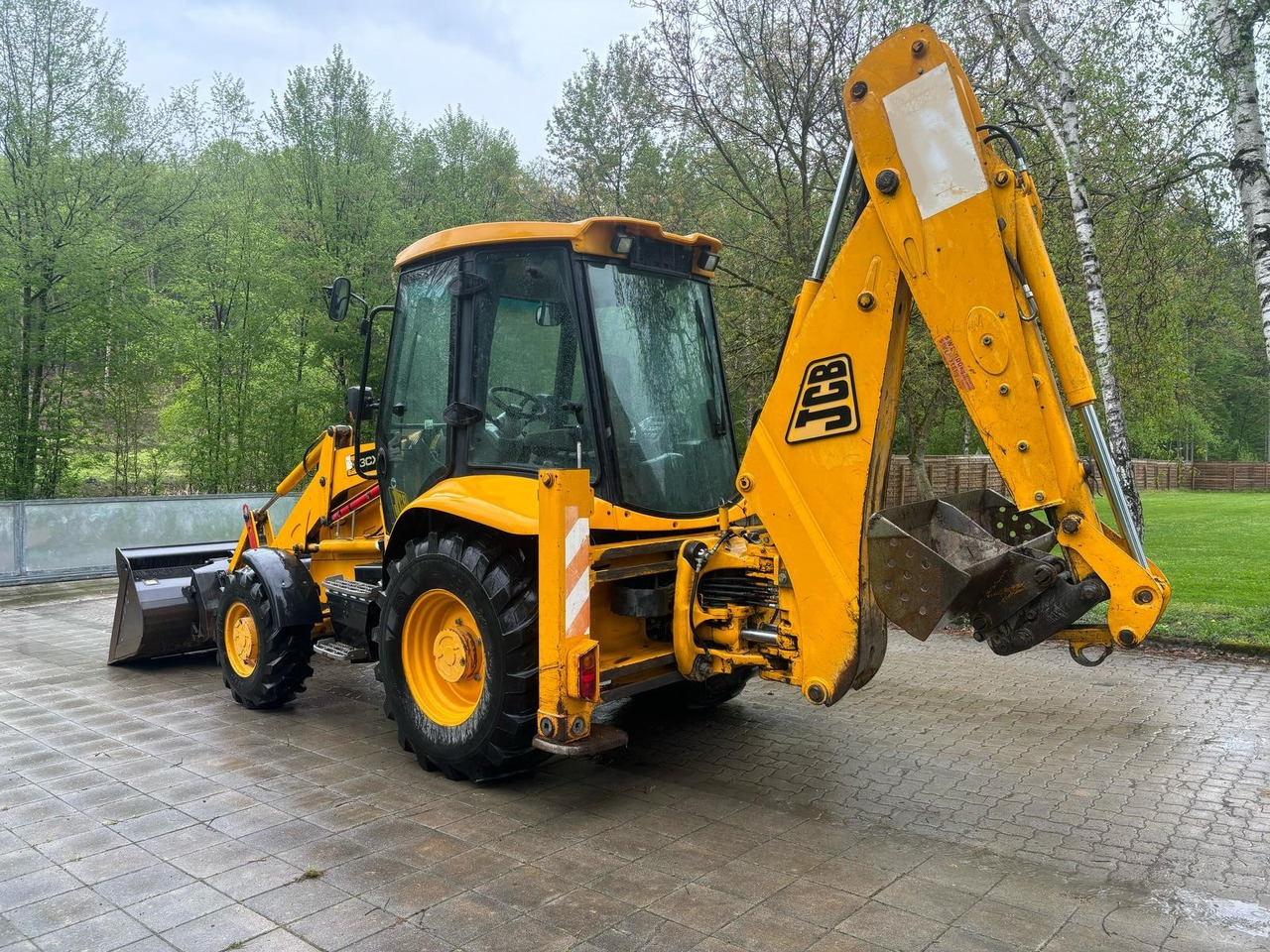 JCB 3CX - Kaivuri-trukki: kuva JCB 3CX - Kaivuri-trukki JCB 3CX - Kaivuri-trukki: kuva JCB 3CX - Kaivuri-trukki