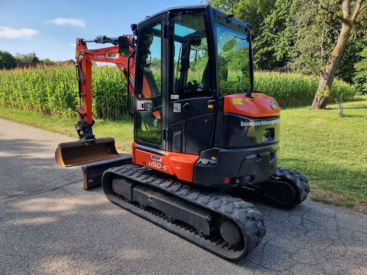 KUBOTA U 50-5 - Minikuormaaja: kuva KUBOTA U 50-5 - Minikuormaaja KUBOTA U 50-5 - Minikuormaaja: kuva KUBOTA U 50-5 - Minikuormaaja
