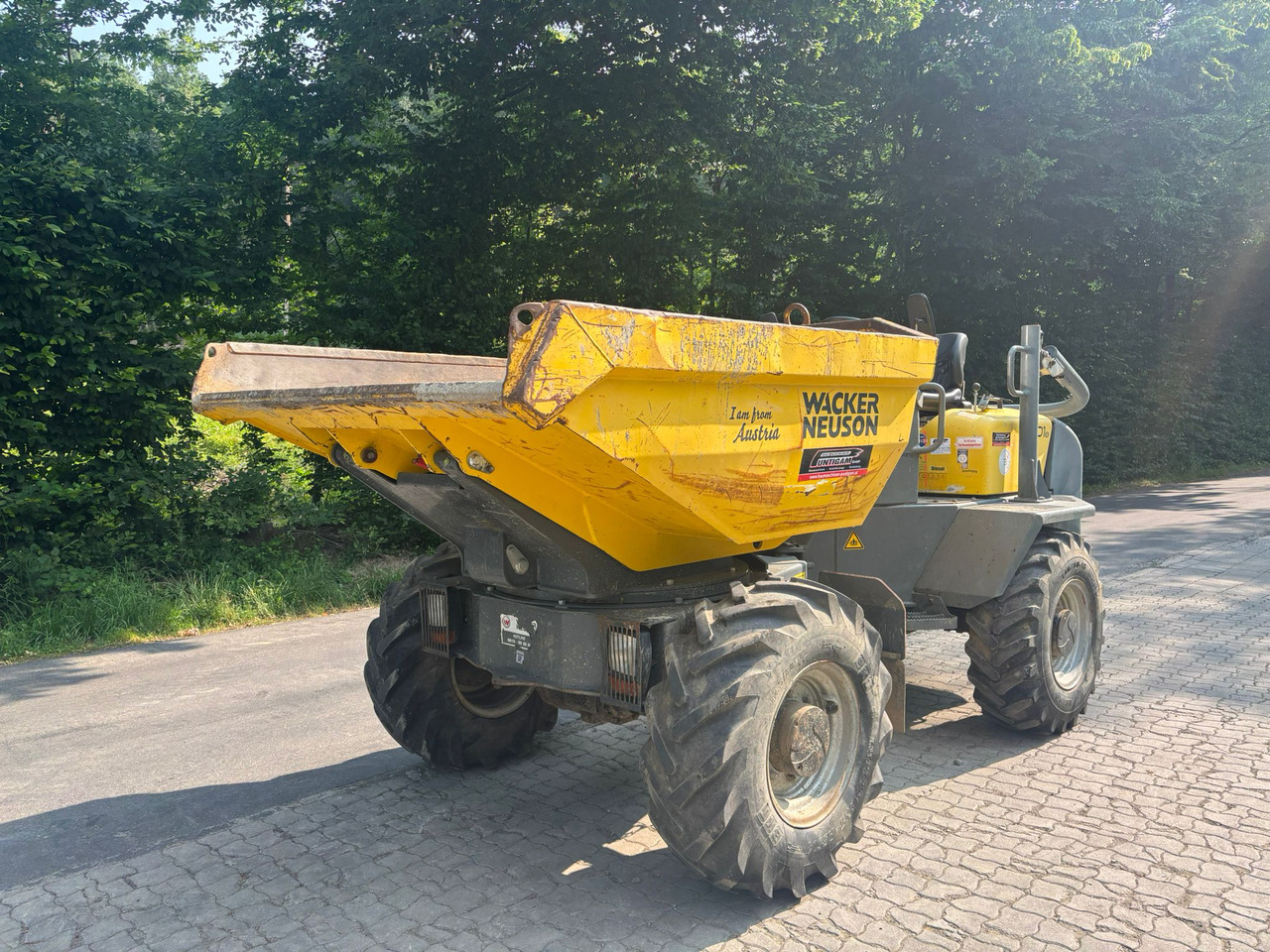 WACKER Neuson 5001 - Dumpperi: kuva WACKER Neuson 5001 - Dumpperi WACKER Neuson 5001 - Dumpperi: kuva WACKER Neuson 5001 - Dumpperi