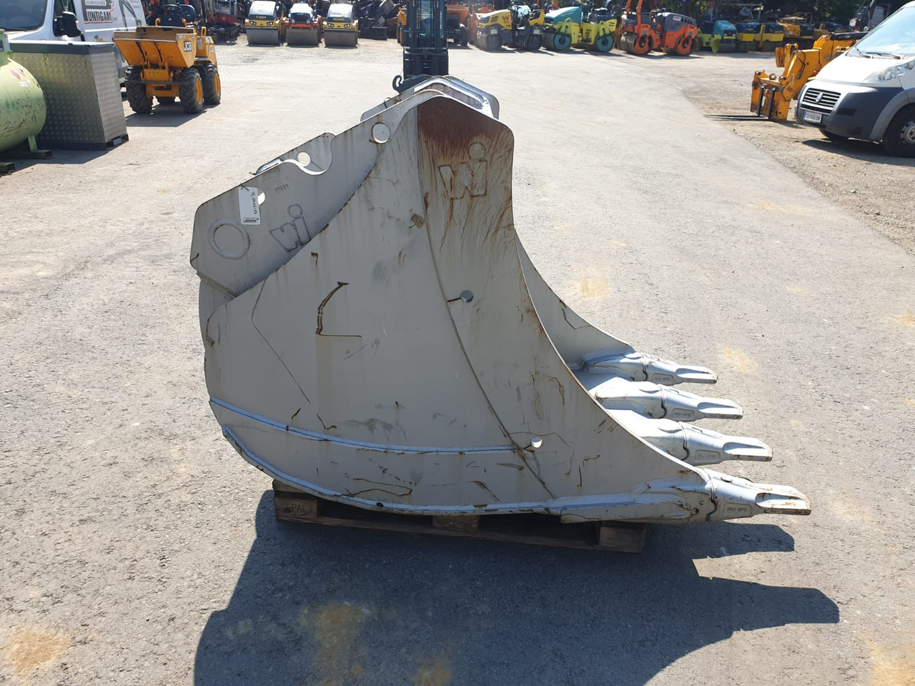 Winkelbauer Bucket 100 cm - Kaivinkoneen kauha - Telakaivukone: kuva Winkelbauer Bucket 100 cm - Kaivinkoneen kauha - Telakaivukone Winkelbauer Bucket 100 cm - Kaivinkoneen kauha - Telakaivukone: kuva Winkelbauer Bucket 100 cm - Kaivinkoneen kauha - Telakaivukone