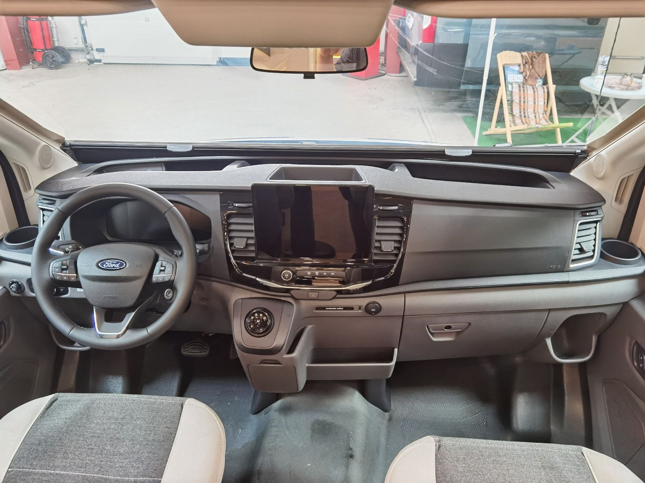 Chausson 640 TITANIUM / -2026- / 165PS-9G. / XXL-HUBBETT - Puoli-integroitu asuntoauto: kuva Chausson 640 TITANIUM / -2026- / 165PS-9G. / XXL-HUBBETT - Puoli-integroitu asuntoauto Chausson 640 TITANIUM / -2026- / 165PS-9G. / XXL-HUBBETT - Puoli-integroitu asuntoauto: kuva Chausson 640 TITANIUM / -2026- / 165PS-9G. / XXL-HUBBETT - Puoli-integroitu asuntoauto