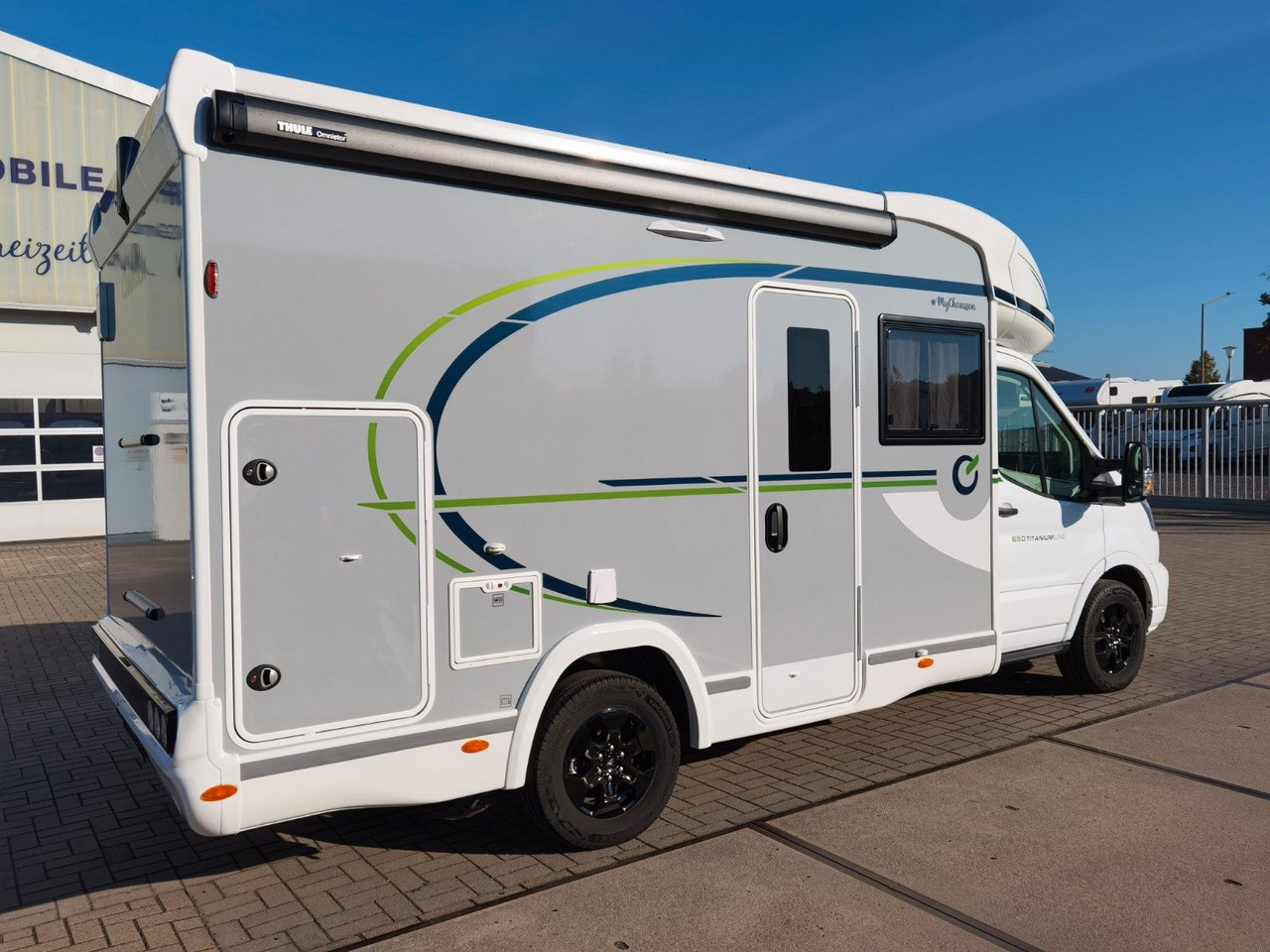 Chausson 650 TITANIUM / - 2026 - / 165PS - 8G. / HUBBETT - Puoli-integroitu asuntoauto: kuva Chausson 650 TITANIUM / - 2026 - / 165PS - 8G. / HUBBETT - Puoli-integroitu asuntoauto Chausson 650 TITANIUM / - 2026 - / 165PS - 8G. / HUBBETT - Puoli-integroitu asuntoauto: kuva Chausson 650 TITANIUM / - 2026 - / 165PS - 8G. / HUBBETT - Puoli-integroitu asuntoauto