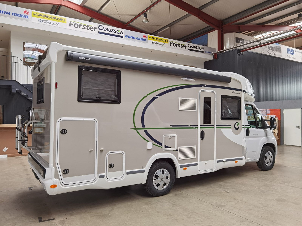 Chausson 724 ETAPE - LINE /140PS /ZUBEHÖR & CONNECT PAKET - Puoli-integroitu asuntoauto: kuva  Chausson 724 ETAPE - LINE /140PS /ZUBEHÖR & CONNECT PAKET - Puoli-integroitu asuntoauto Chausson 724 ETAPE - LINE /140PS /ZUBEHÖR & CONNECT PAKET - Puoli-integroitu asuntoauto: kuva  Chausson 724 ETAPE - LINE /140PS /ZUBEHÖR & CONNECT PAKET - Puoli-integroitu asuntoauto