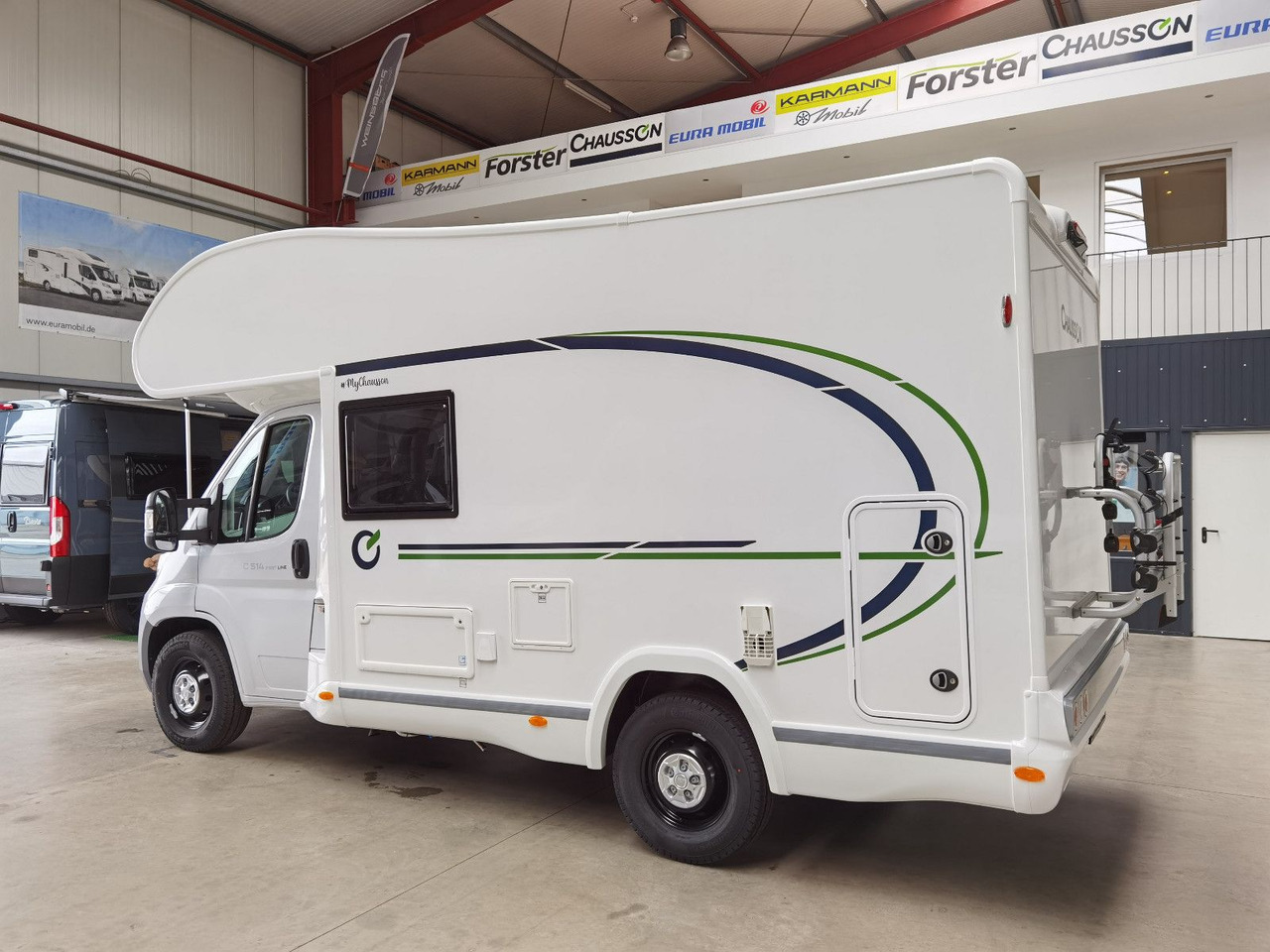 Chausson C 514 FIRST LINE /140PS / ZUBEHÖR- PAKET / 5.99M - Alkoviauto: kuva Chausson C 514 FIRST LINE /140PS / ZUBEHÖR- PAKET / 5.99M - Alkoviauto Chausson C 514 FIRST LINE /140PS / ZUBEHÖR- PAKET / 5.99M - Alkoviauto: kuva Chausson C 514 FIRST LINE /140PS / ZUBEHÖR- PAKET / 5.99M - Alkoviauto