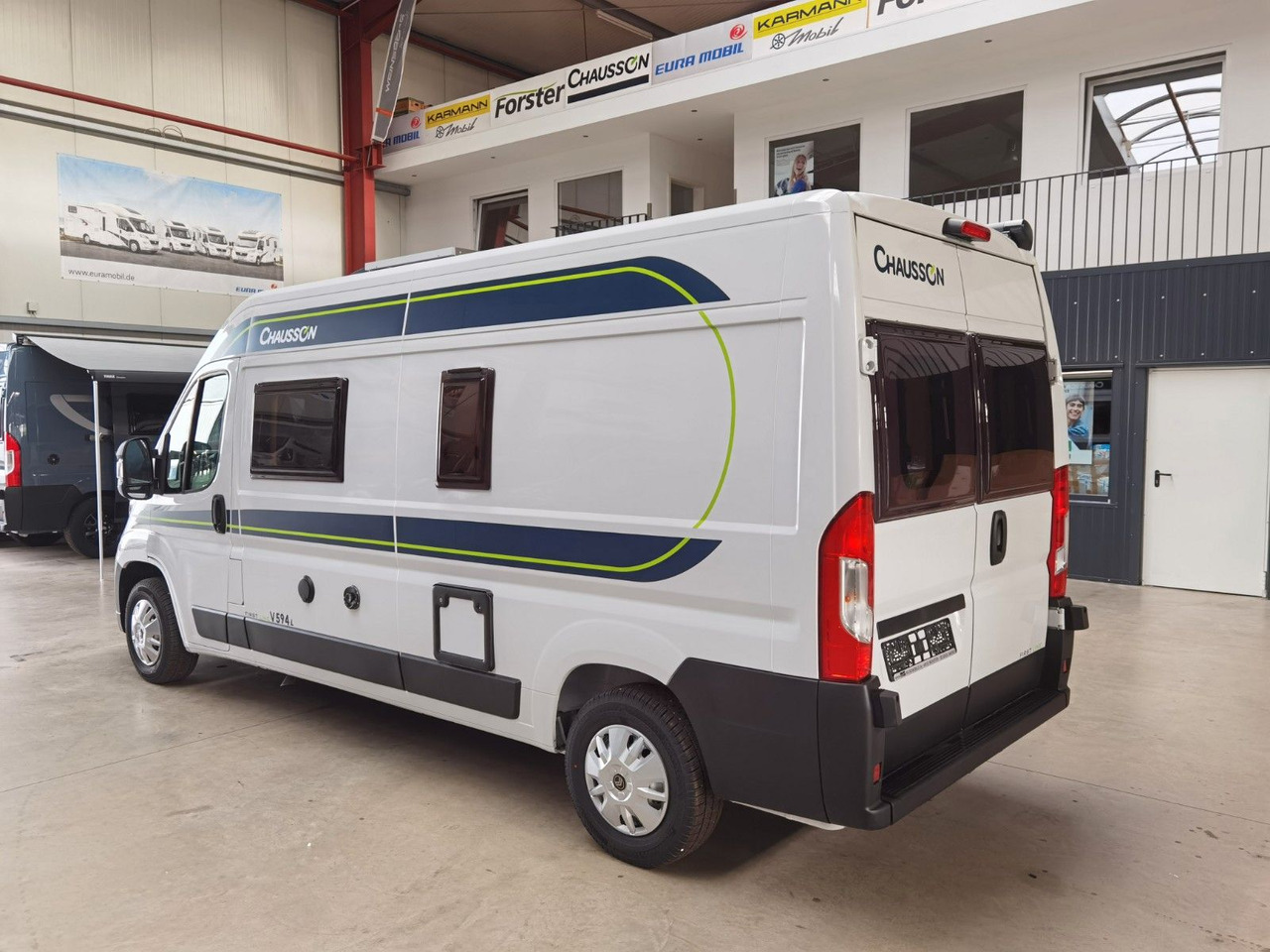 Retkeilyauto Chausson V594 FIRST LINE L / MODELL 2026 / 140 PS: kuva Retkeilyauto Chausson V594 FIRST LINE L / MODELL 2026 / 140 PS