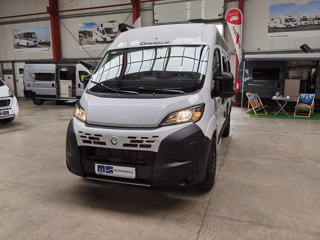 Chausson V594 S FIRST LINE / ZUBEHÖR & LOOK -PAKET/ 5.41M - Retkeilyauto: kuva Chausson V594 S FIRST LINE / ZUBEHÖR & LOOK -PAKET/ 5.41M - Retkeilyauto Chausson V594 S FIRST LINE / ZUBEHÖR & LOOK -PAKET/ 5.41M - Retkeilyauto: kuva Chausson V594 S FIRST LINE / ZUBEHÖR & LOOK -PAKET/ 5.41M - Retkeilyauto