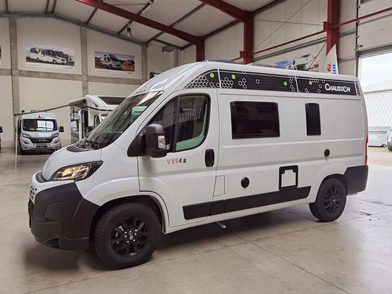 Chausson V594 S FIRST LINE / ZUBEHÖR & LOOK -PAKET/ 5.41M - Retkeilyauto: kuva Chausson V594 S FIRST LINE / ZUBEHÖR & LOOK -PAKET/ 5.41M - Retkeilyauto Chausson V594 S FIRST LINE / ZUBEHÖR & LOOK -PAKET/ 5.41M - Retkeilyauto: kuva Chausson V594 S FIRST LINE / ZUBEHÖR & LOOK -PAKET/ 5.41M - Retkeilyauto