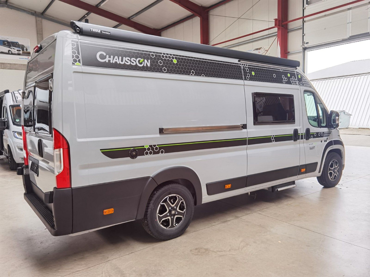 Chausson V697 SPORT LINE / -2026- / 140-8G./ EINZELBETTEN - Retkeilyauto: kuva Chausson V697 SPORT LINE / -2026- / 140-8G./ EINZELBETTEN - Retkeilyauto Chausson V697 SPORT LINE / -2026- / 140-8G./ EINZELBETTEN - Retkeilyauto: kuva Chausson V697 SPORT LINE / -2026- / 140-8G./ EINZELBETTEN - Retkeilyauto
