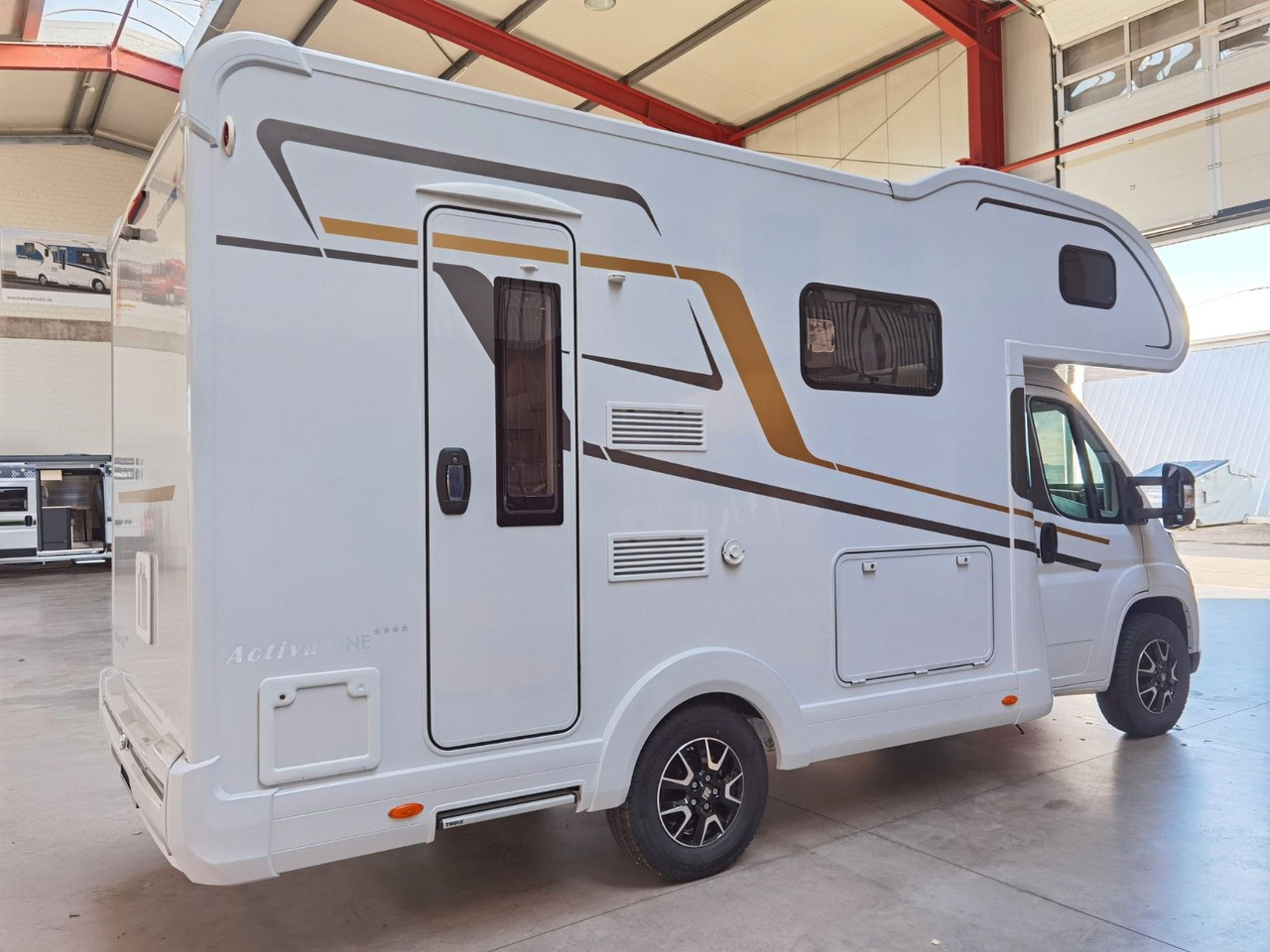 Eura Mobil ACTIVA ONE 630 LS / -2025- / 140PS / RAUMWUNDER - Alkoviauto: kuva Eura Mobil ACTIVA ONE 630 LS / -2025- / 140PS / RAUMWUNDER - Alkoviauto Eura Mobil ACTIVA ONE 630 LS / -2025- / 140PS / RAUMWUNDER - Alkoviauto: kuva Eura Mobil ACTIVA ONE 630 LS / -2025- / 140PS / RAUMWUNDER - Alkoviauto