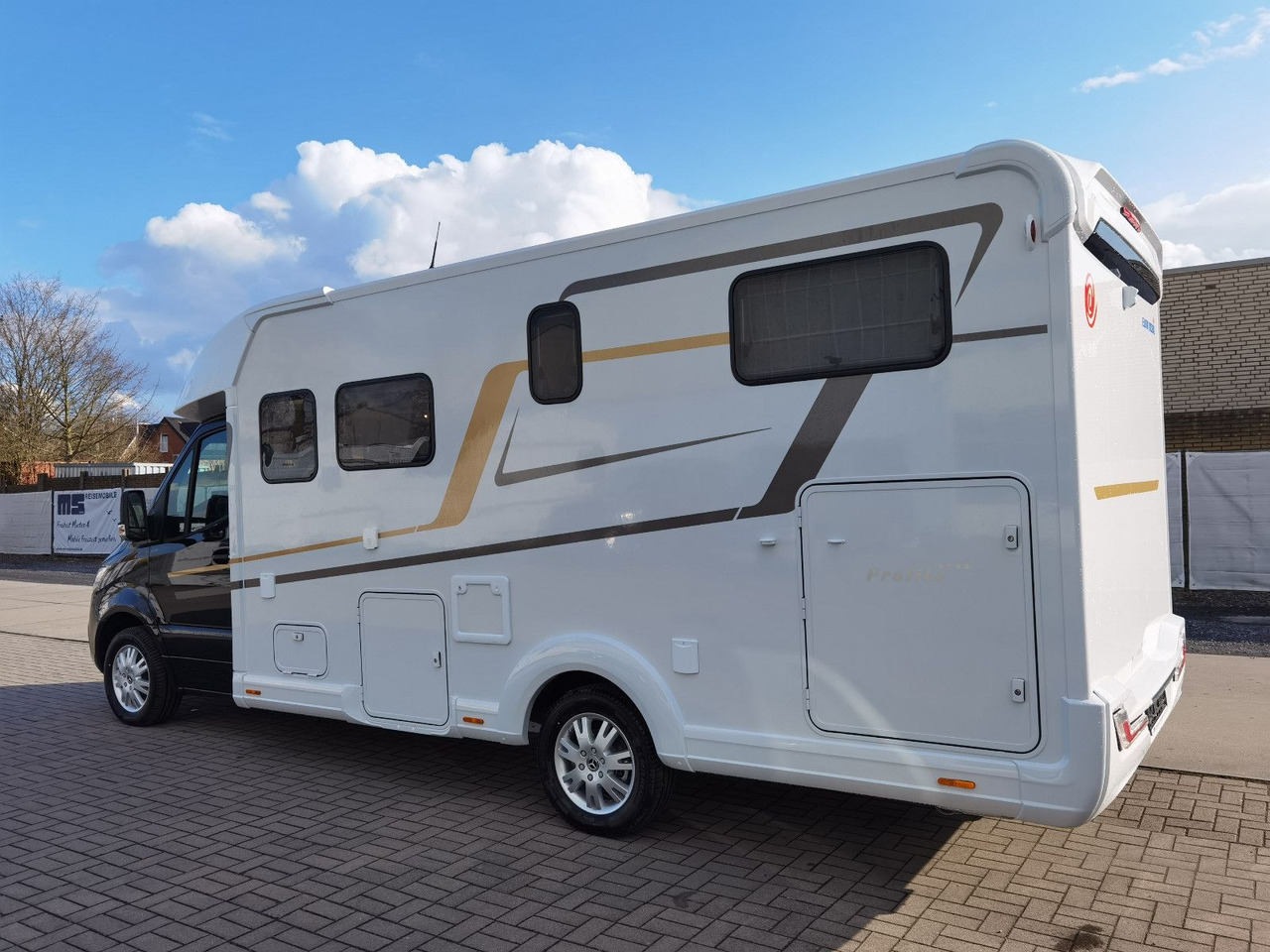 Eura Mobil PROFILA T 726 EF -MOD. 2025 -MONDIAL PLUS & S-P. - Puoli-integroitu asuntoauto: kuva Eura Mobil PROFILA T 726 EF -MOD. 2025 -MONDIAL PLUS & S-P. - Puoli-integroitu asuntoauto Eura Mobil PROFILA T 726 EF -MOD. 2025 -MONDIAL PLUS & S-P. - Puoli-integroitu asuntoauto: kuva Eura Mobil PROFILA T 726 EF -MOD. 2025 -MONDIAL PLUS & S-P. - Puoli-integroitu asuntoauto
