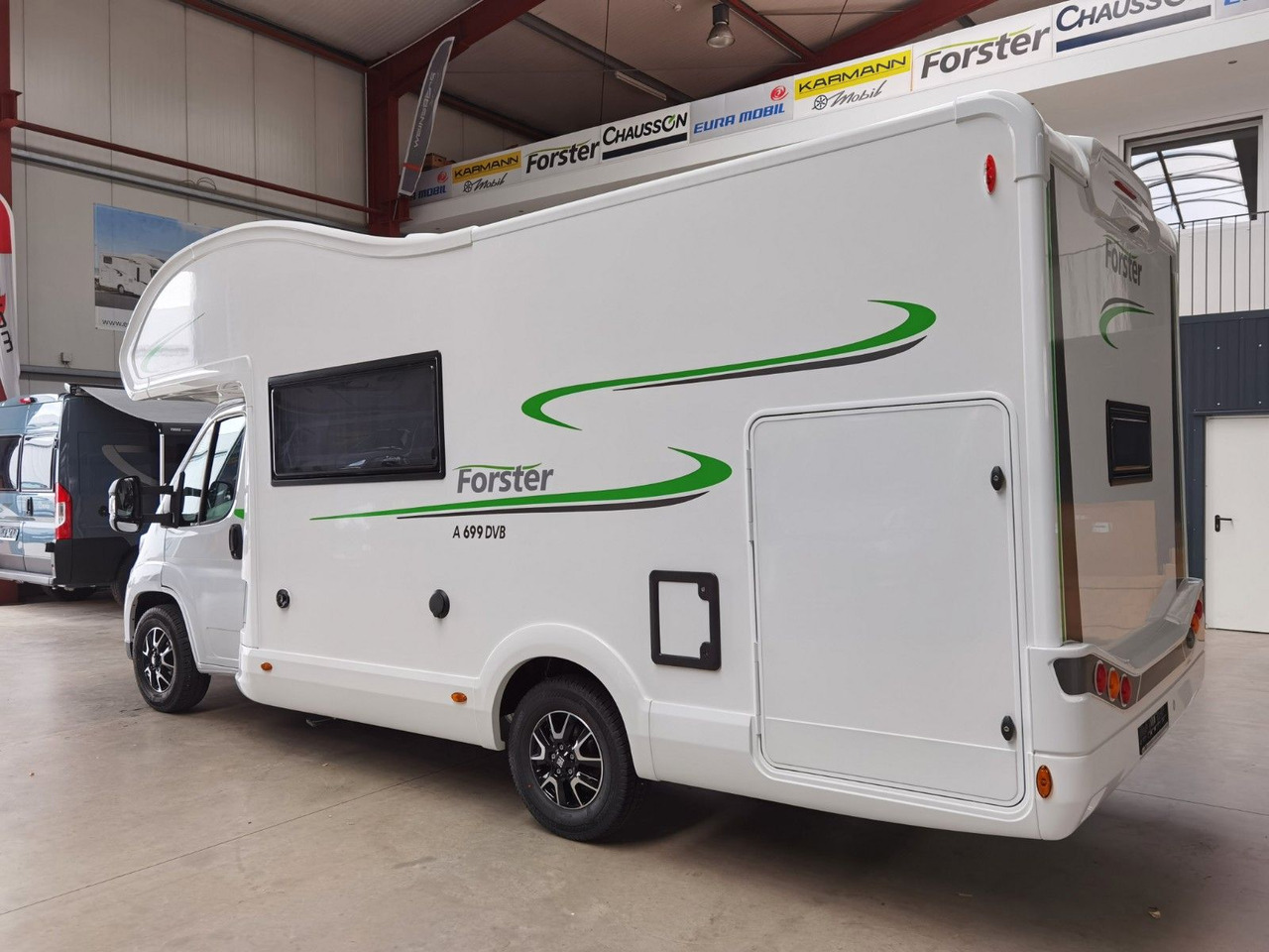 Forster A 699 DVB / -2025- / 140PS / DOPPEL - STOCKBETT - Alkoviauto: kuva Forster A 699 DVB / -2025- / 140PS / DOPPEL - STOCKBETT - Alkoviauto Forster A 699 DVB / -2025- / 140PS / DOPPEL - STOCKBETT - Alkoviauto: kuva Forster A 699 DVB / -2025- / 140PS / DOPPEL - STOCKBETT - Alkoviauto