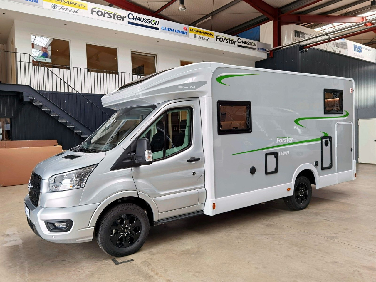 Puoli-integroitu asuntoauto Forster T 669 EBN COUPÈ / -2025-/165PS/ SILVER - EDITION: kuva Puoli-integroitu asuntoauto Forster T 669 EBN COUPÈ / -2025-/165PS/ SILVER - EDITION Puoli-integroitu asuntoauto Forster T 669 EBN COUPÈ / -2025-/165PS/ SILVER - EDITION: kuva Puoli-integroitu asuntoauto Forster T 669 EBN COUPÈ / -2025-/165PS/ SILVER - EDITION