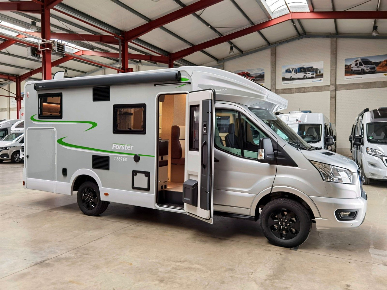 Puoli-integroitu asuntoauto Forster T 669 EBN COUPÈ / -2025-/165PS/ SILVER - EDITION: kuva Puoli-integroitu asuntoauto Forster T 669 EBN COUPÈ / -2025-/165PS/ SILVER - EDITION Puoli-integroitu asuntoauto Forster T 669 EBN COUPÈ / -2025-/165PS/ SILVER - EDITION: kuva Puoli-integroitu asuntoauto Forster T 669 EBN COUPÈ / -2025-/165PS/ SILVER - EDITION