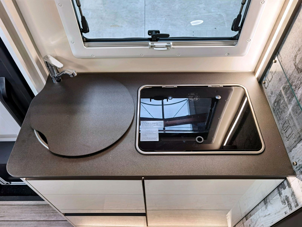 Puoli-integroitu asuntoauto Forster T 669 EBN COUPÈ / -2025-/165PS/ SILVER - EDITION: kuva Puoli-integroitu asuntoauto Forster T 669 EBN COUPÈ / -2025-/165PS/ SILVER - EDITION Puoli-integroitu asuntoauto Forster T 669 EBN COUPÈ / -2025-/165PS/ SILVER - EDITION: kuva Puoli-integroitu asuntoauto Forster T 669 EBN COUPÈ / -2025-/165PS/ SILVER - EDITION