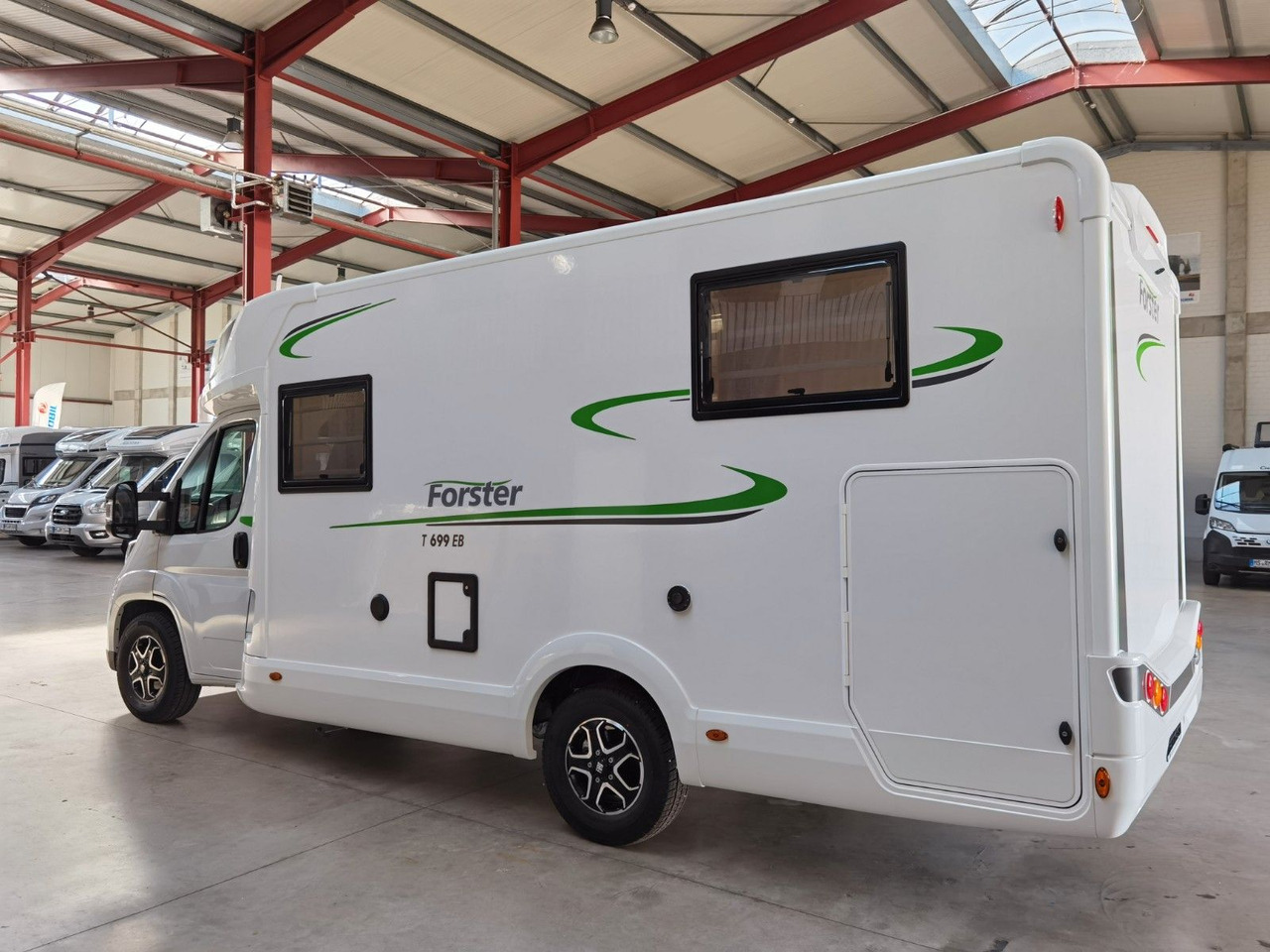 Forster T 699 EB / -2025- / EINZELBETTEN / 140-AUTOMATIK - Puoli-integroitu asuntoauto: kuva Forster T 699 EB / -2025- / EINZELBETTEN / 140-AUTOMATIK - Puoli-integroitu asuntoauto Forster T 699 EB / -2025- / EINZELBETTEN / 140-AUTOMATIK - Puoli-integroitu asuntoauto: kuva Forster T 699 EB / -2025- / EINZELBETTEN / 140-AUTOMATIK - Puoli-integroitu asuntoauto