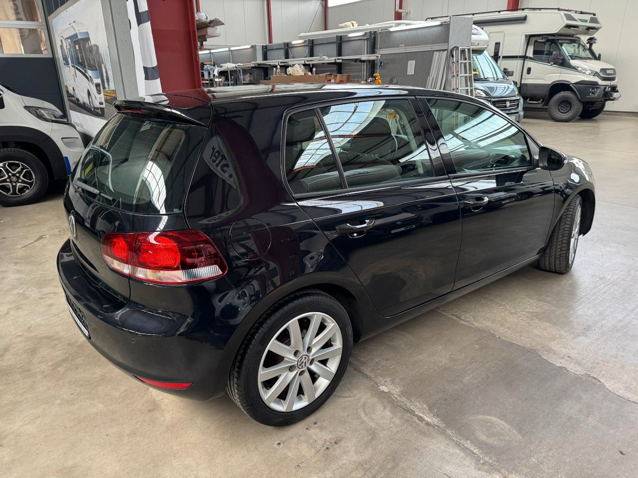 Volkswagen Golf 1.4 TSI DSG 90 kW HIGHLINE / 1.HAND / - Viistoperä: kuva Volkswagen Golf 1.4 TSI DSG 90 kW HIGHLINE / 1.HAND / - Viistoperä Volkswagen Golf 1.4 TSI DSG 90 kW HIGHLINE / 1.HAND / - Viistoperä: kuva Volkswagen Golf 1.4 TSI DSG 90 kW HIGHLINE / 1.HAND / - Viistoperä