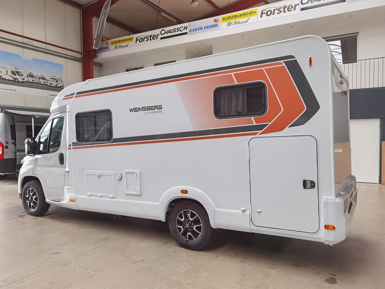 Weinsberg CARACOMPACT 600 MEG PEPPER / MODELL 2026 - Puoli-integroitu asuntoauto: kuva  Weinsberg CARACOMPACT 600 MEG PEPPER / MODELL 2026 - Puoli-integroitu asuntoauto Weinsberg CARACOMPACT 600 MEG PEPPER / MODELL 2026 - Puoli-integroitu asuntoauto: kuva  Weinsberg CARACOMPACT 600 MEG PEPPER / MODELL 2026 - Puoli-integroitu asuntoauto