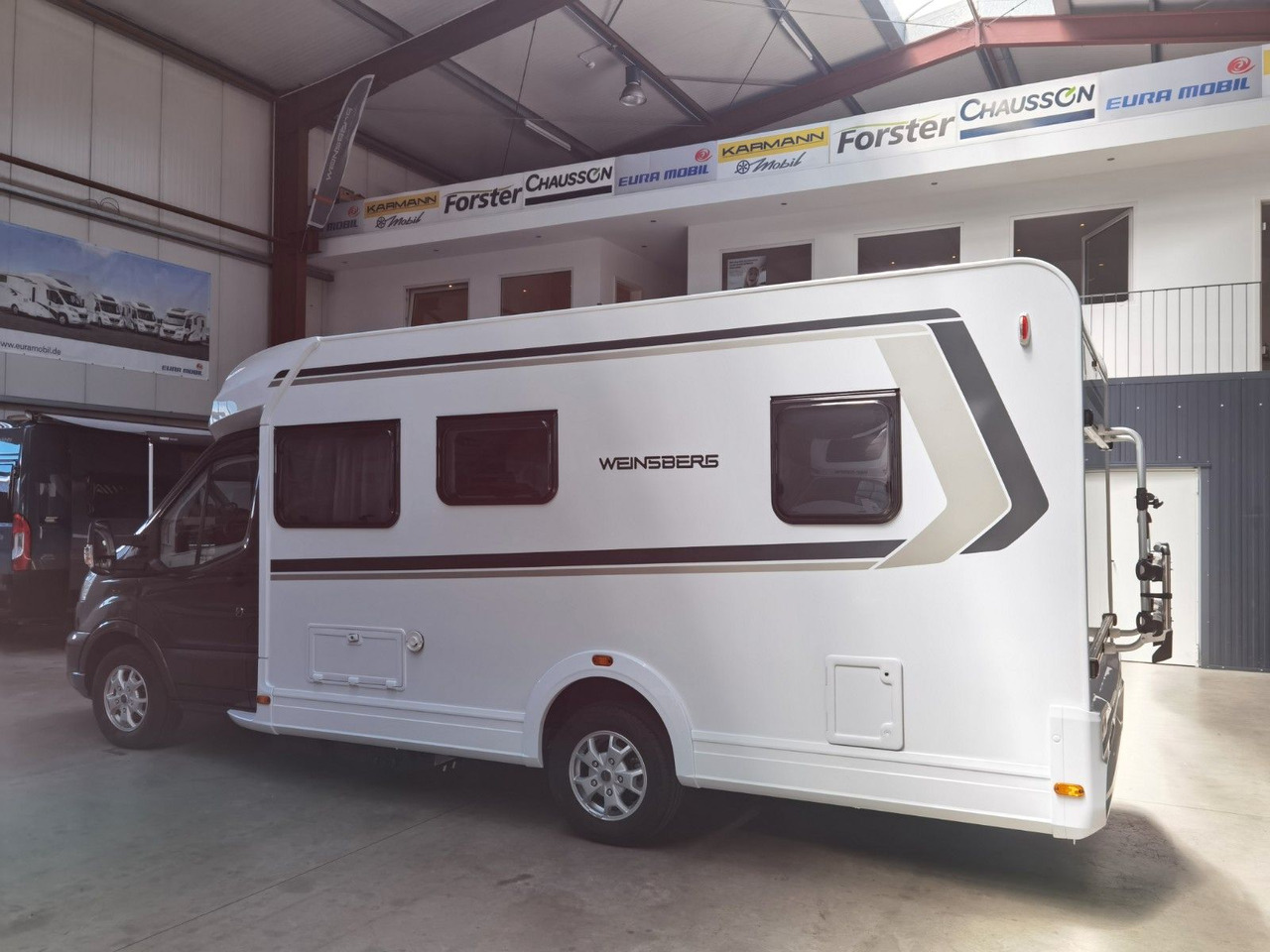 Weinsberg CARALOFT 650 MF / 155PS / TOP - AUSSTATTUNG - Puoli-integroitu asuntoauto: kuva Weinsberg CARALOFT 650 MF / 155PS / TOP - AUSSTATTUNG - Puoli-integroitu asuntoauto Weinsberg CARALOFT 650 MF / 155PS / TOP - AUSSTATTUNG - Puoli-integroitu asuntoauto: kuva Weinsberg CARALOFT 650 MF / 155PS / TOP - AUSSTATTUNG - Puoli-integroitu asuntoauto