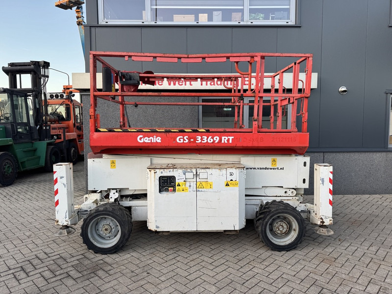 Genie GS 3369 RT Hoogwerker / Arbeitsbuhne 12mtr werkhoogte 4x4 Kubota DIESEL 2013 - Saksilava: kuva Genie GS 3369 RT Hoogwerker / Arbeitsbuhne 12mtr werkhoogte 4x4 Kubota DIESEL 2013 - Saksilava Genie GS 3369 RT Hoogwerker / Arbeitsbuhne 12mtr werkhoogte 4x4 Kubota DIESEL 2013 - Saksilava: kuva Genie GS 3369 RT Hoogwerker / Arbeitsbuhne 12mtr werkhoogte 4x4 Kubota DIESEL 2013 - Saksilava
