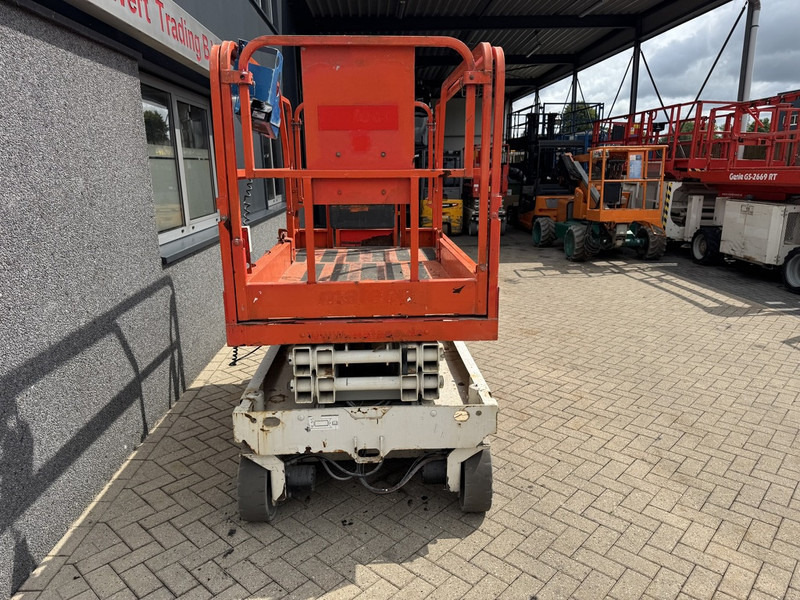 Genie GS2046 schaarlift schaar hoogwerker 2012 uur 8mtr werkhoogte - Saksilava: kuva Genie GS2046 schaarlift schaar hoogwerker 2012 uur 8mtr werkhoogte - Saksilava Genie GS2046 schaarlift schaar hoogwerker 2012 uur 8mtr werkhoogte - Saksilava: kuva Genie GS2046 schaarlift schaar hoogwerker 2012 uur 8mtr werkhoogte - Saksilava