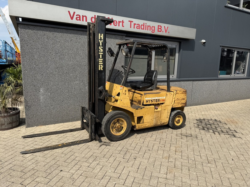 Hyster H2.50 XL Duplo 370 Sideshift isuzu diesel - Dieseltrukki: kuva Hyster H2.50 XL Duplo 370 Sideshift isuzu diesel - Dieseltrukki Hyster H2.50 XL Duplo 370 Sideshift isuzu diesel - Dieseltrukki: kuva Hyster H2.50 XL Duplo 370 Sideshift isuzu diesel - Dieseltrukki