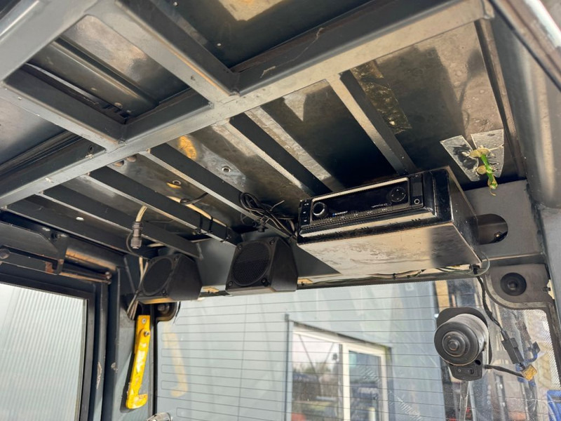 Sähkötrukki Jungheinrich EFG 430 K: kuva Sähkötrukki Jungheinrich EFG 430 K Sähkötrukki Jungheinrich EFG 430 K: kuva Sähkötrukki Jungheinrich EFG 430 K