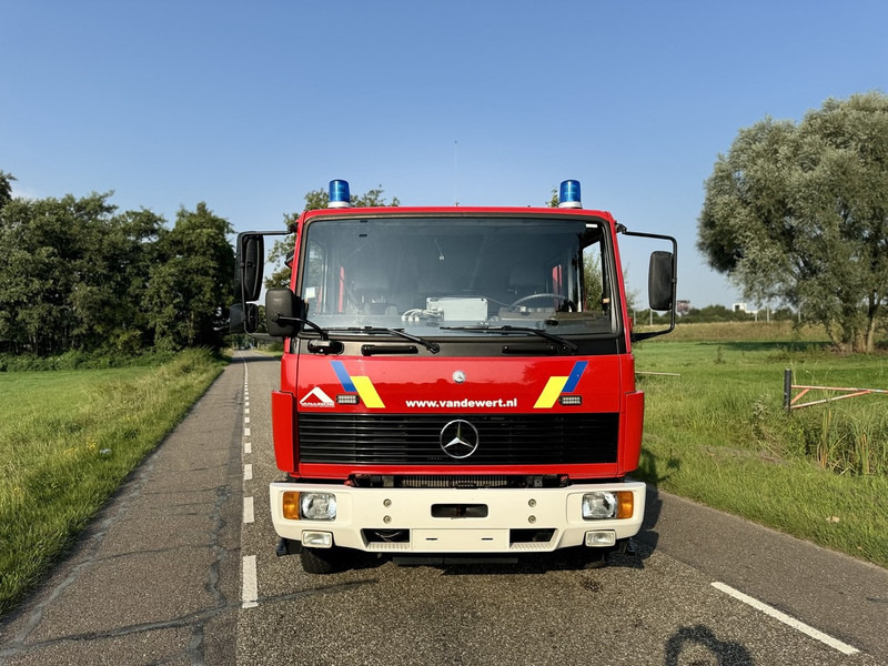 Mercedes-Benz 1124 - Paloauto: kuva Mercedes-Benz 1124 - Paloauto Mercedes-Benz 1124 - Paloauto: kuva Mercedes-Benz 1124 - Paloauto