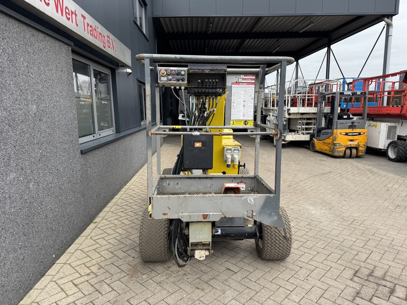 Puomilava Niftylift HR12NDE Knikarmhoogwerker / Arbeitsbuhne HYBRIDE Kubota diesel 4x2 2014: kuva Puomilava Niftylift HR12NDE Knikarmhoogwerker / Arbeitsbuhne HYBRIDE Kubota diesel 4x2 2014 Puomilava Niftylift HR12NDE Knikarmhoogwerker / Arbeitsbuhne HYBRIDE Kubota diesel 4x2 2014: kuva Puomilava Niftylift HR12NDE Knikarmhoogwerker / Arbeitsbuhne HYBRIDE Kubota diesel 4x2 2014