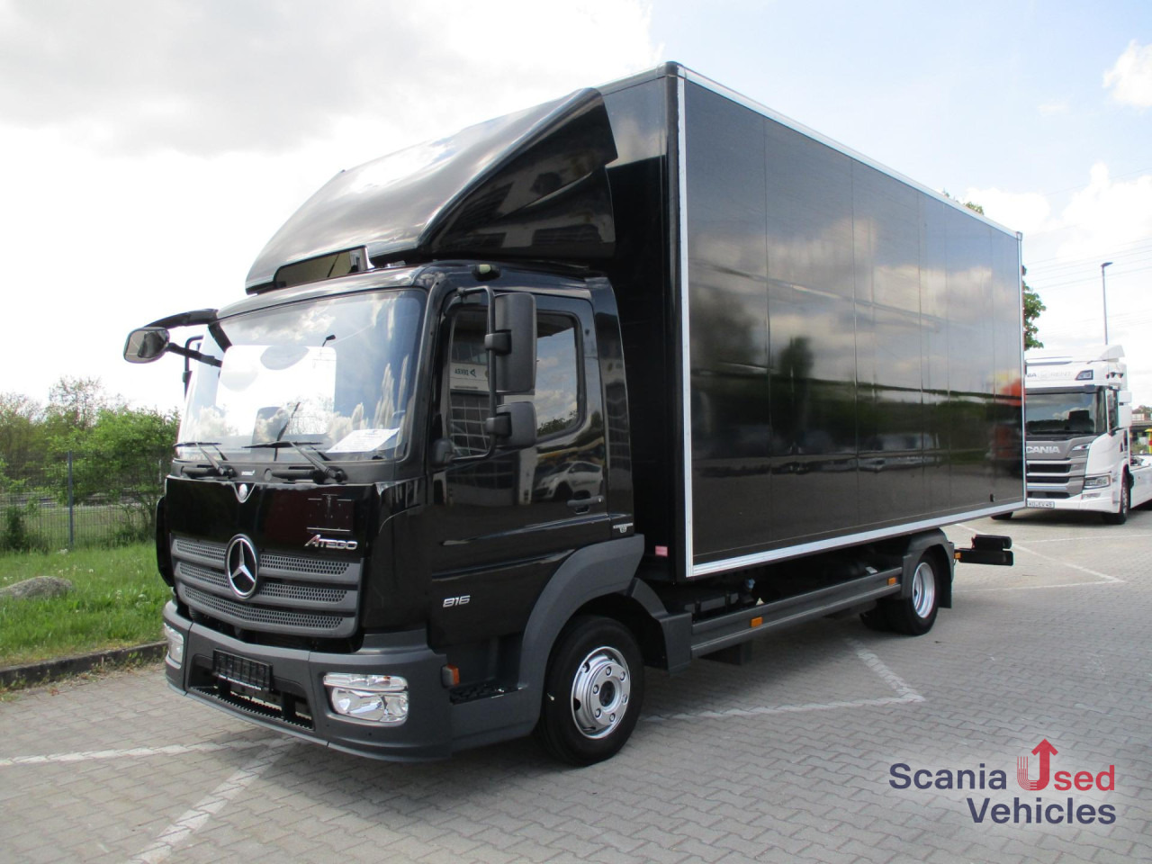 MERCEDES-BENZ Atego 816L Möbelkoffer - Jakeluauto: kuva MERCEDES-BENZ Atego 816L Möbelkoffer - Jakeluauto MERCEDES-BENZ Atego 816L Möbelkoffer - Jakeluauto: kuva MERCEDES-BENZ Atego 816L Möbelkoffer - Jakeluauto