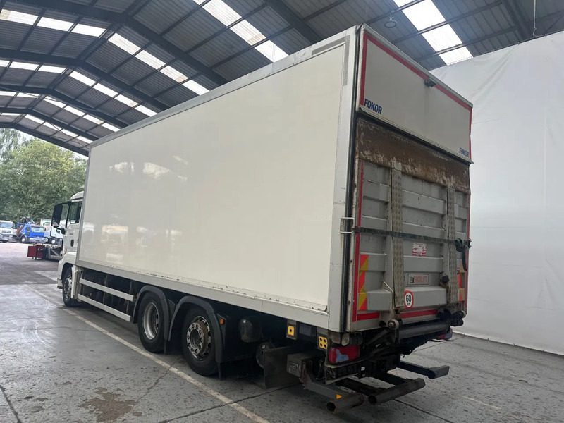 MAN TGS 26.320 6x2 - Isoterminen kuorma-auto: kuva MAN TGS 26.320 6x2 - Isoterminen kuorma-auto MAN TGS 26.320 6x2 - Isoterminen kuorma-auto: kuva MAN TGS 26.320 6x2 - Isoterminen kuorma-auto