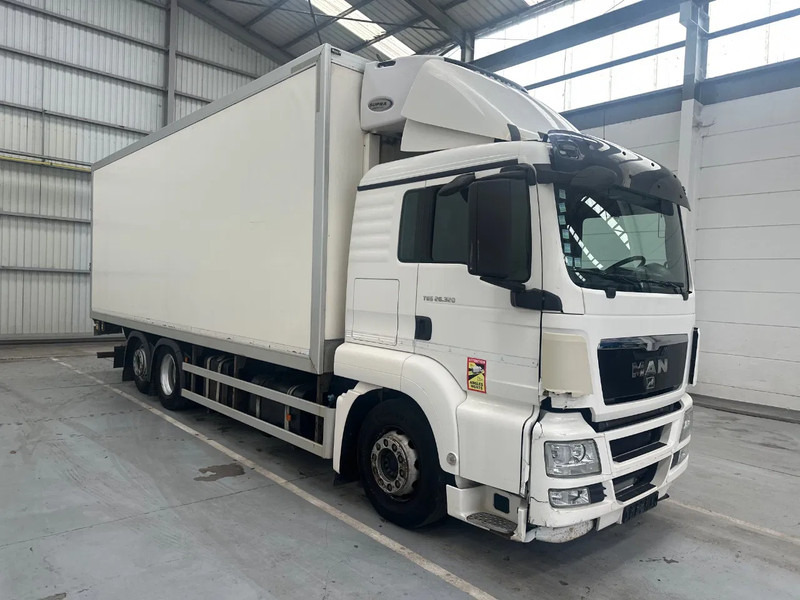 MAN TGS 26.320 6x2 - Isoterminen kuorma-auto: kuva MAN TGS 26.320 6x2 - Isoterminen kuorma-auto MAN TGS 26.320 6x2 - Isoterminen kuorma-auto: kuva MAN TGS 26.320 6x2 - Isoterminen kuorma-auto