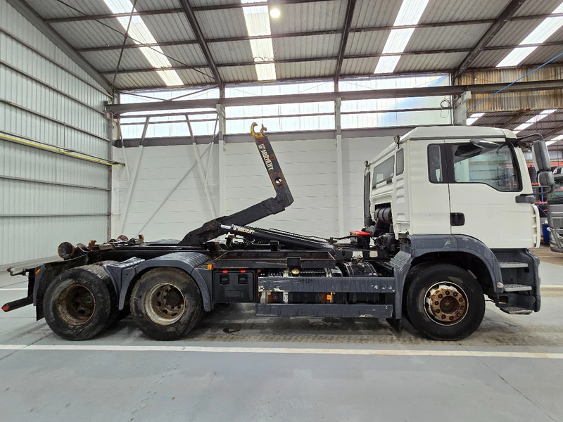 MAN TGS 28.360 6x2 / AIRCO / LIFTAS - Koukkulava kuorma-auto: kuva MAN TGS 28.360 6x2 / AIRCO / LIFTAS - Koukkulava kuorma-auto MAN TGS 28.360 6x2 / AIRCO / LIFTAS - Koukkulava kuorma-auto: kuva MAN TGS 28.360 6x2 / AIRCO / LIFTAS - Koukkulava kuorma-auto