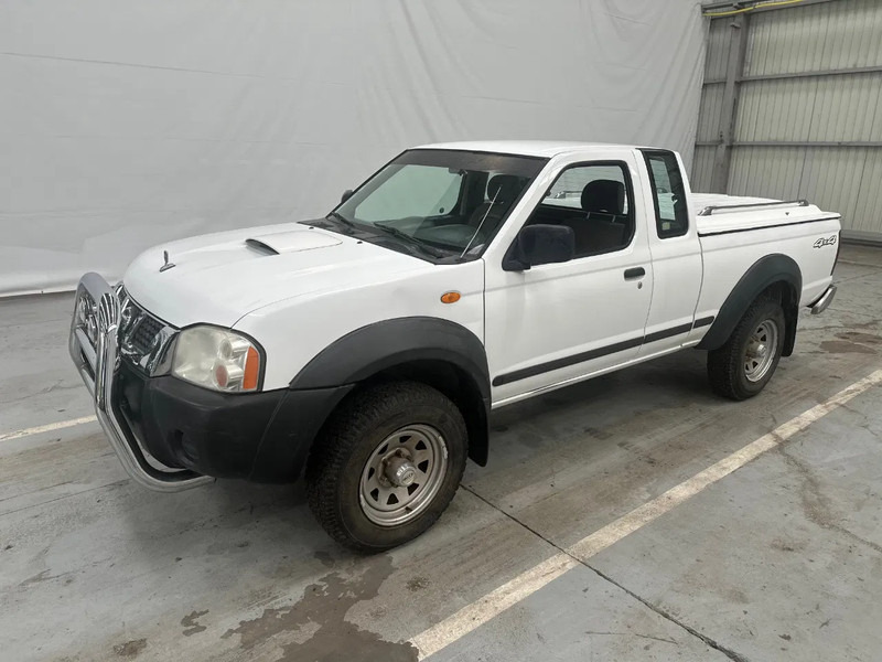 Nissan Navara 2.5 Di / EURO 3 - Henkilöauto: kuva Nissan Navara 2.5 Di / EURO 3 - Henkilöauto Nissan Navara 2.5 Di / EURO 3 - Henkilöauto: kuva Nissan Navara 2.5 Di / EURO 3 - Henkilöauto