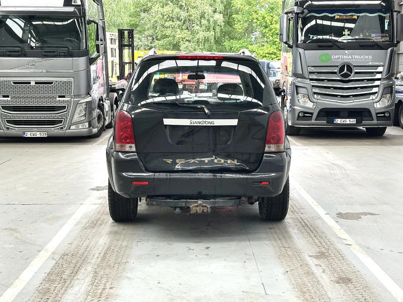 SsangYong Rexton AIRCO / LEATHER / MOTEUR MERCEDES - MERCEDES MOTOR - Maasturi/ Katumaasturi: kuva SsangYong Rexton AIRCO / LEATHER / MOTEUR MERCEDES - MERCEDES MOTOR - Maasturi/ Katumaasturi SsangYong Rexton AIRCO / LEATHER / MOTEUR MERCEDES - MERCEDES MOTOR - Maasturi/ Katumaasturi: kuva SsangYong Rexton AIRCO / LEATHER / MOTEUR MERCEDES - MERCEDES MOTOR - Maasturi/ Katumaasturi