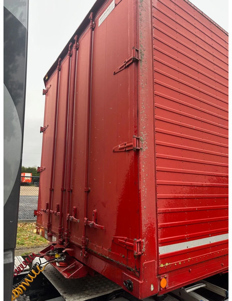 Van Hool 3H0005 - Apuvaunu puoliperävaunu: kuva Van Hool 3H0005 - Apuvaunu puoliperävaunu Van Hool 3H0005 - Apuvaunu puoliperävaunu: kuva Van Hool 3H0005 - Apuvaunu puoliperävaunu