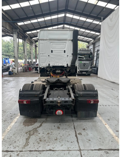 Mercedes-Benz Actros 1842 EURO 5 - Vetopöytäauto: kuva Mercedes-Benz Actros 1842 EURO 5 - Vetopöytäauto Mercedes-Benz Actros 1842 EURO 5 - Vetopöytäauto: kuva Mercedes-Benz Actros 1842 EURO 5 - Vetopöytäauto