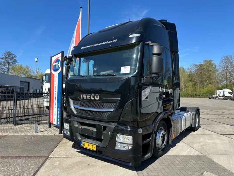 Iveco AS440S46T/FP-LT HI-WAY 2x fueltank height adjustable 5th wheel - Vetopöytäauto: kuva Iveco AS440S46T/FP-LT HI-WAY 2x fueltank height adjustable 5th wheel - Vetopöytäauto Iveco AS440S46T/FP-LT HI-WAY 2x fueltank height adjustable 5th wheel - Vetopöytäauto: kuva Iveco AS440S46T/FP-LT HI-WAY 2x fueltank height adjustable 5th wheel - Vetopöytäauto