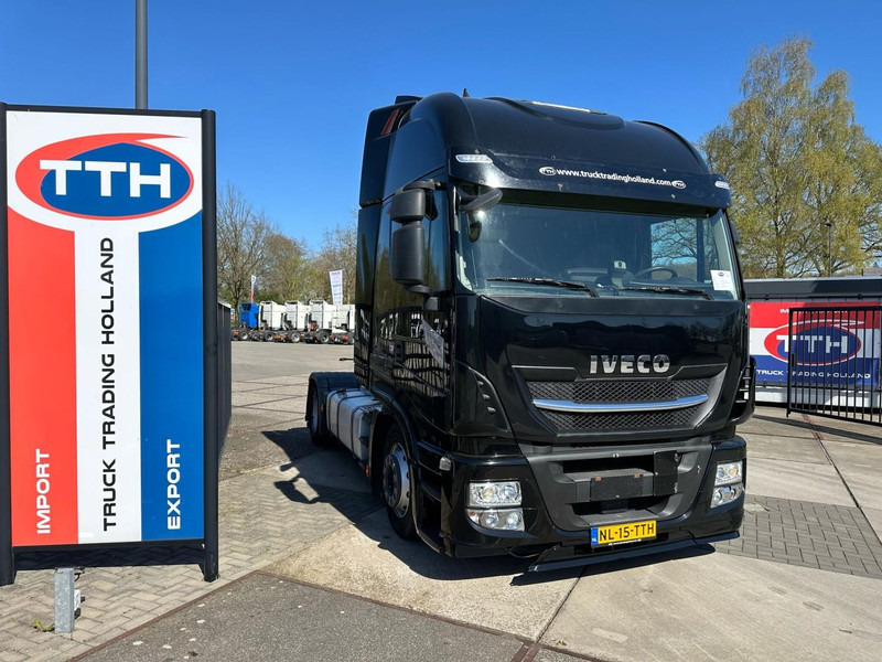 Iveco AS440S46T/FP-LT HI-WAY 2x fueltank height adjustable 5th wheel - Vetopöytäauto: kuva Iveco AS440S46T/FP-LT HI-WAY 2x fueltank height adjustable 5th wheel - Vetopöytäauto Iveco AS440S46T/FP-LT HI-WAY 2x fueltank height adjustable 5th wheel - Vetopöytäauto: kuva Iveco AS440S46T/FP-LT HI-WAY 2x fueltank height adjustable 5th wheel - Vetopöytäauto