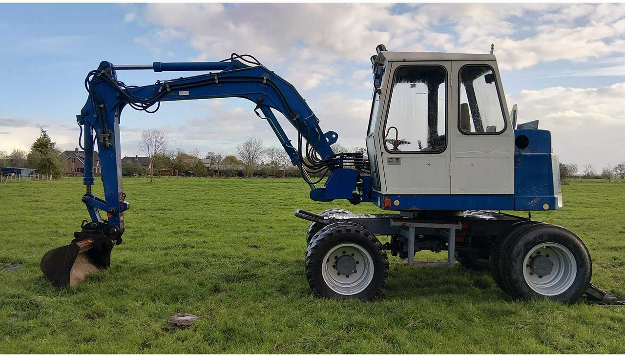 1989 ATLAS 1004 WHEELED EXCAVATOR - Pyöräalustainen kaivinkone: kuva 1989 ATLAS 1004 WHEELED EXCAVATOR - Pyöräalustainen kaivinkone 1989 ATLAS 1004 WHEELED EXCAVATOR - Pyöräalustainen kaivinkone: kuva 1989 ATLAS 1004 WHEELED EXCAVATOR - Pyöräalustainen kaivinkone