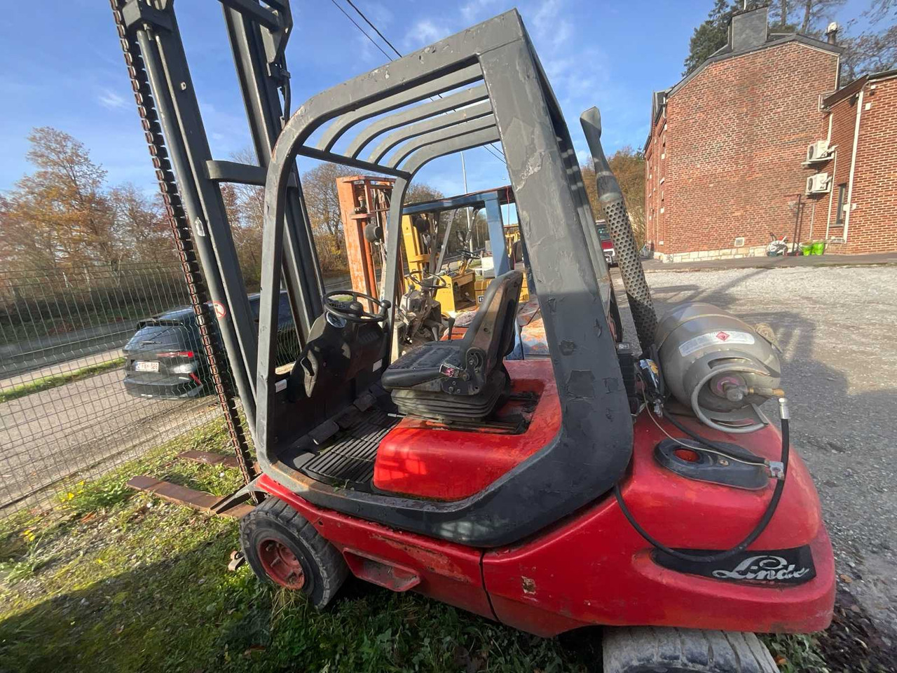 1991 LINDE H20T FORKLIFT - Vastapainotrukki: kuva 1991 LINDE H20T FORKLIFT - Vastapainotrukki 1991 LINDE H20T FORKLIFT - Vastapainotrukki: kuva 1991 LINDE H20T FORKLIFT - Vastapainotrukki