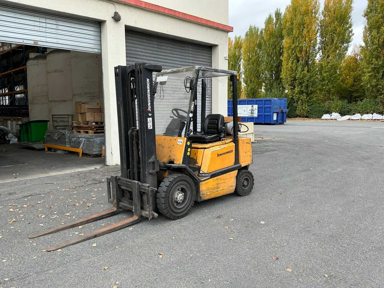 1996 JUNGHEINRICH TFG 25 TF FORKLIFT - Vastapainotrukki: kuva 1996 JUNGHEINRICH TFG 25 TF FORKLIFT - Vastapainotrukki 1996 JUNGHEINRICH TFG 25 TF FORKLIFT - Vastapainotrukki: kuva 1996 JUNGHEINRICH TFG 25 TF FORKLIFT - Vastapainotrukki