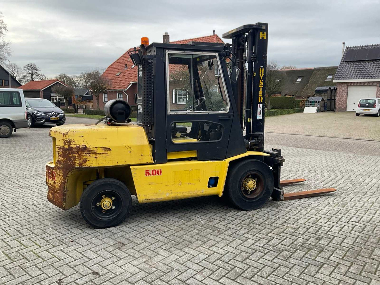 1999 HYSTER H 500 XL FORKLIFT TRUCK - Vastapainotrukki: kuva 1999 HYSTER H 500 XL FORKLIFT TRUCK - Vastapainotrukki 1999 HYSTER H 500 XL FORKLIFT TRUCK - Vastapainotrukki: kuva 1999 HYSTER H 500 XL FORKLIFT TRUCK - Vastapainotrukki